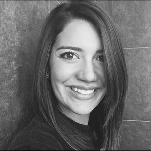 Meet your Posher, Ayse